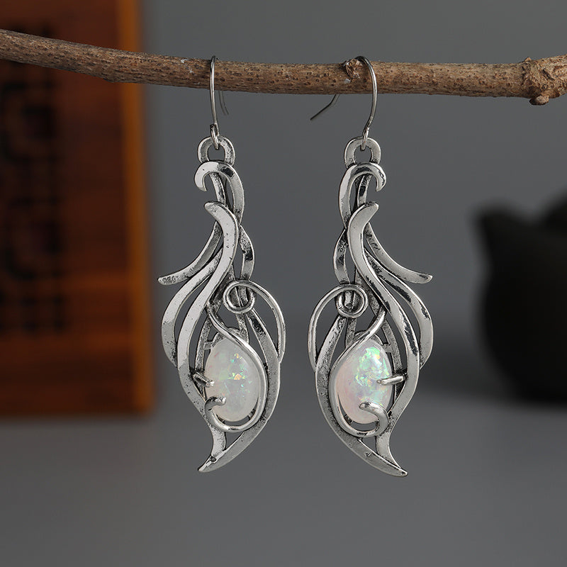Vintage Oval Opal Decor Fire Design Dangle Earrings Bohemian Elegant Style Silver Plated Jewelry Creative Ear Ornaments